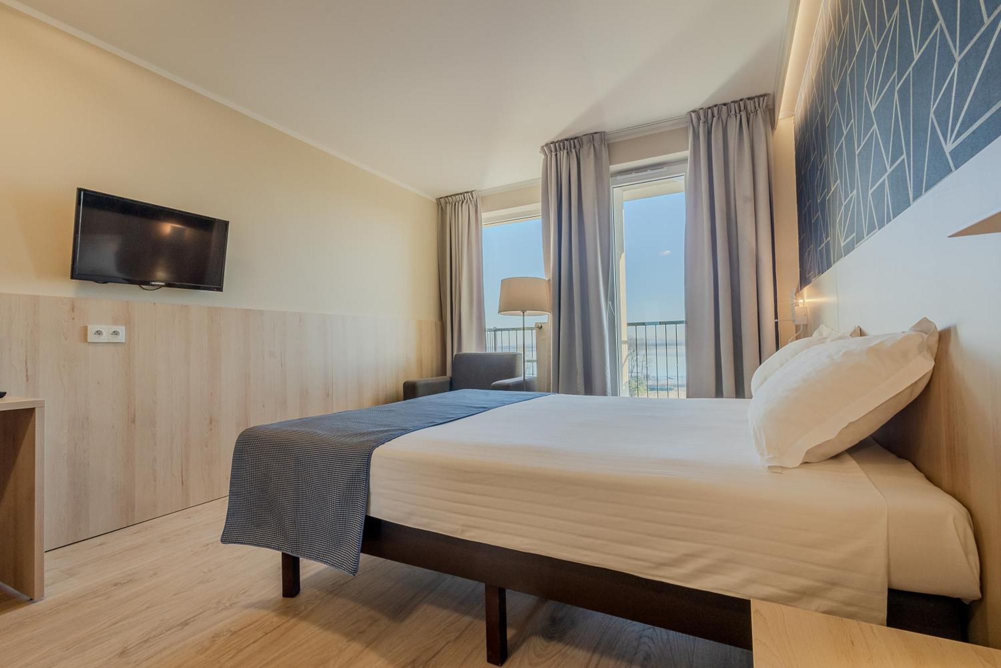 Blue Marine Mielno Aparthotel Mielno  Eksteriør bilde